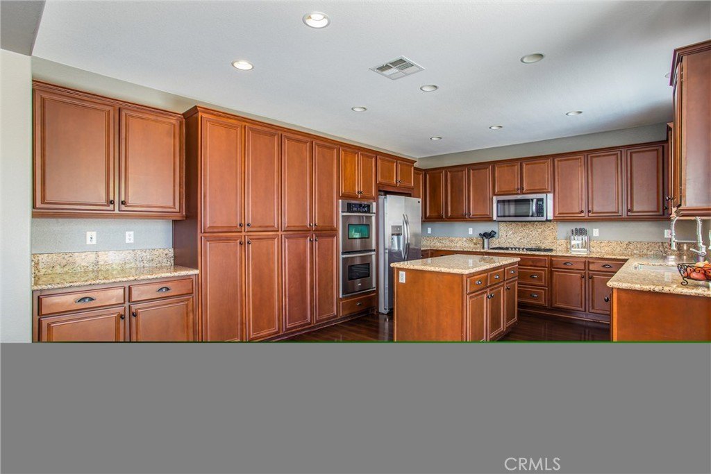 Beaumont, California, 92223, United States, 4 Bedrooms Bedrooms, ,3 BathroomsBathrooms,Residential,For Sale,1927840
