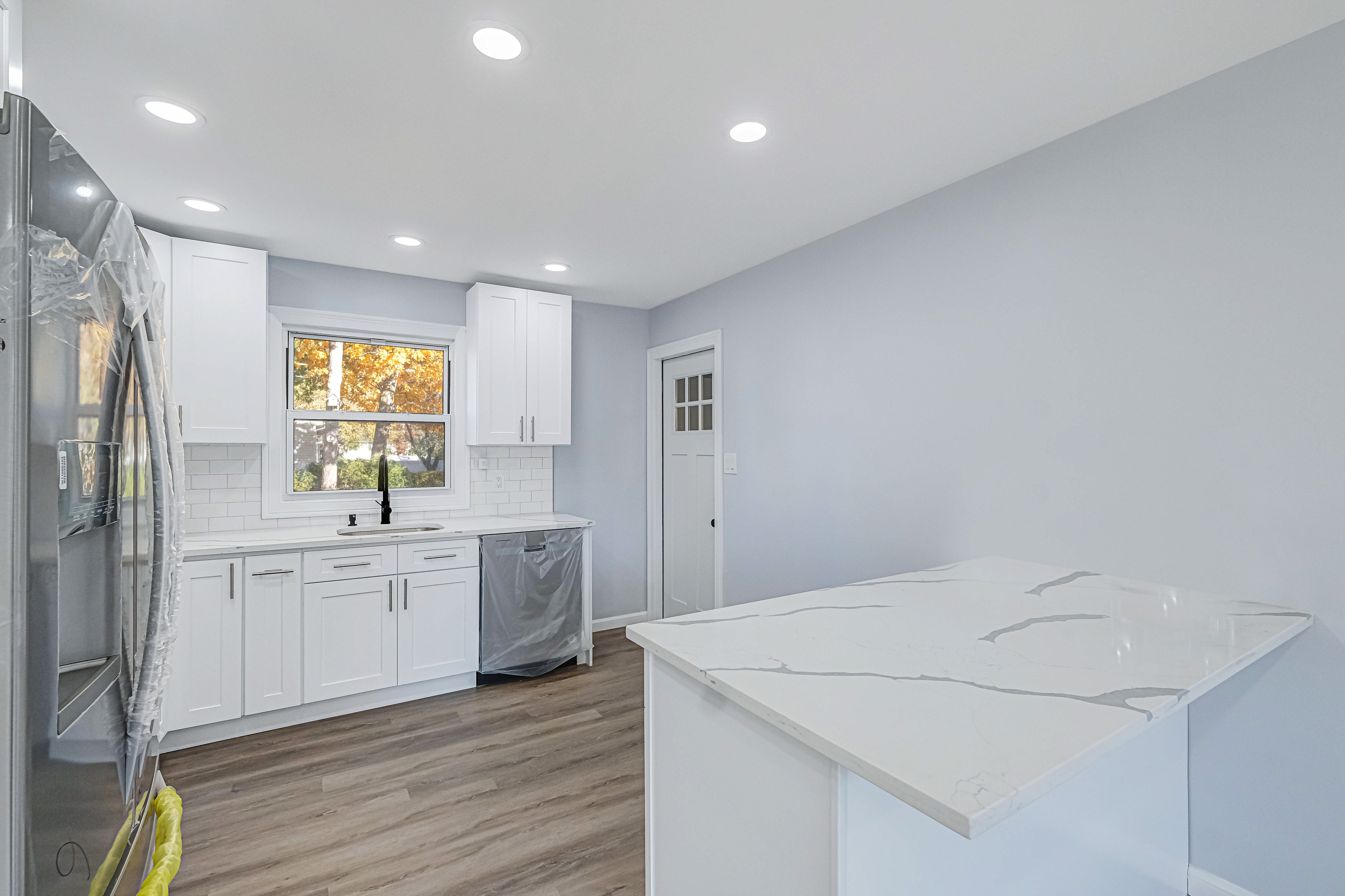 Copiague, New York, 11726, United States, 5 Bedrooms Bedrooms, ,2 BathroomsBathrooms,Residential,For Sale,1923423