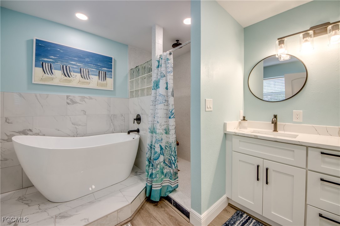 St James City, Florida, 33956, United States, 3 Bedrooms Bedrooms, ,3 BathroomsBathrooms,Residential,For Sale,1979869