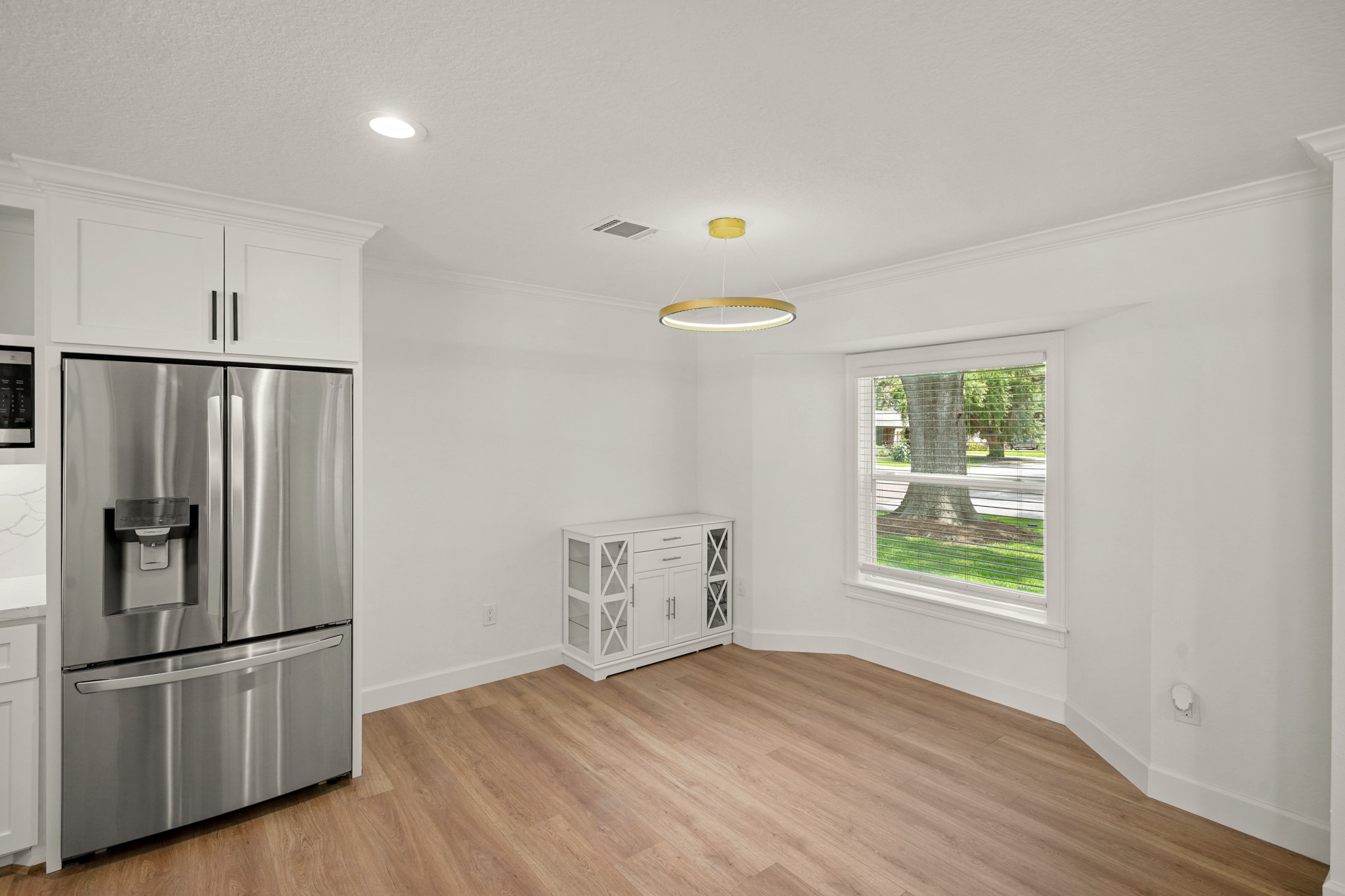 Houston, Texas, 77096, United States, 4 Bedrooms Bedrooms, ,3 BathroomsBathrooms,Residential,For Sale,1901222
