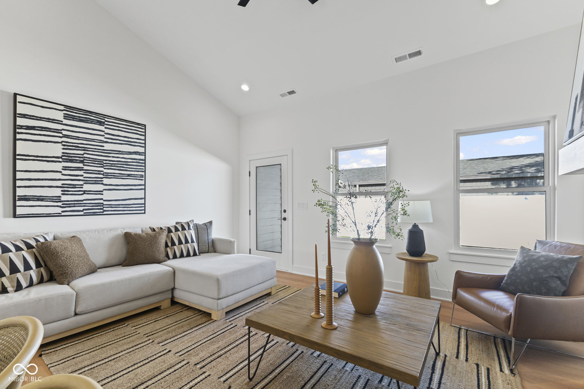 Noblesville, Indiana, 46062, United States, 3 Bedrooms Bedrooms, ,3 BathroomsBathrooms,Residential,For Sale,1978599