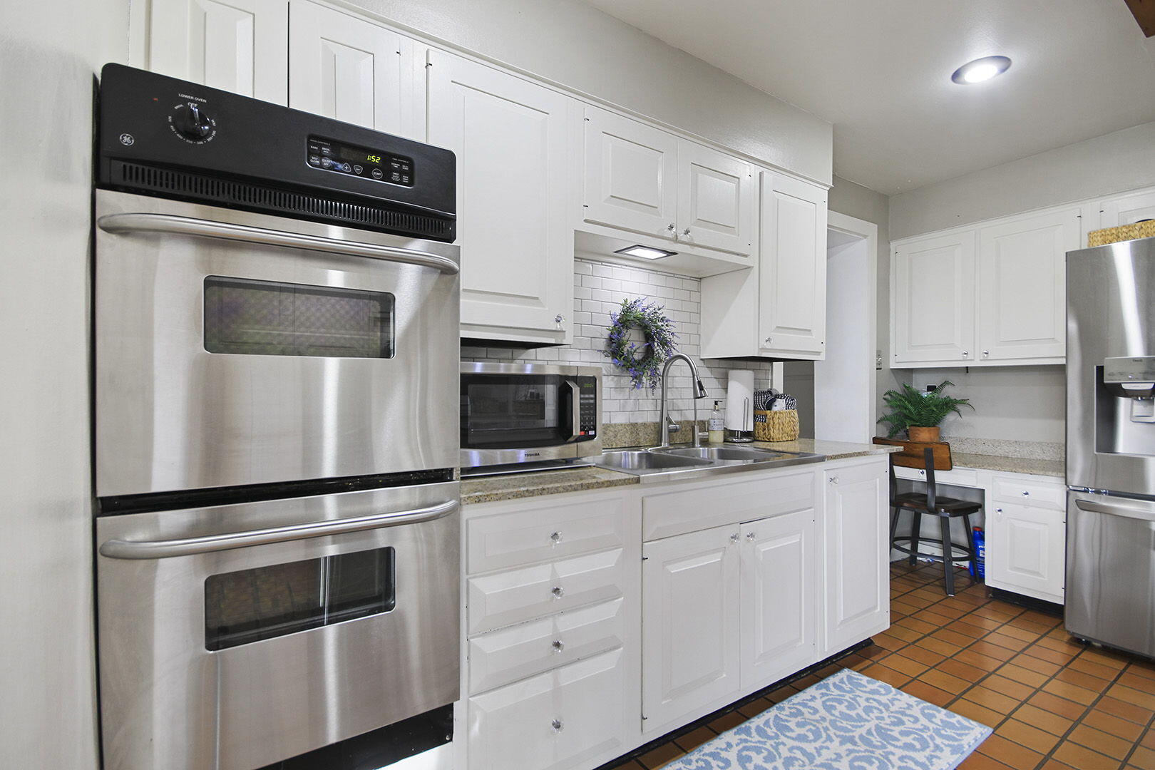 MOBERLY, Missouri, 65270, United States, 5 Bedrooms Bedrooms, ,5 BathroomsBathrooms,Residential,For Sale,2009284