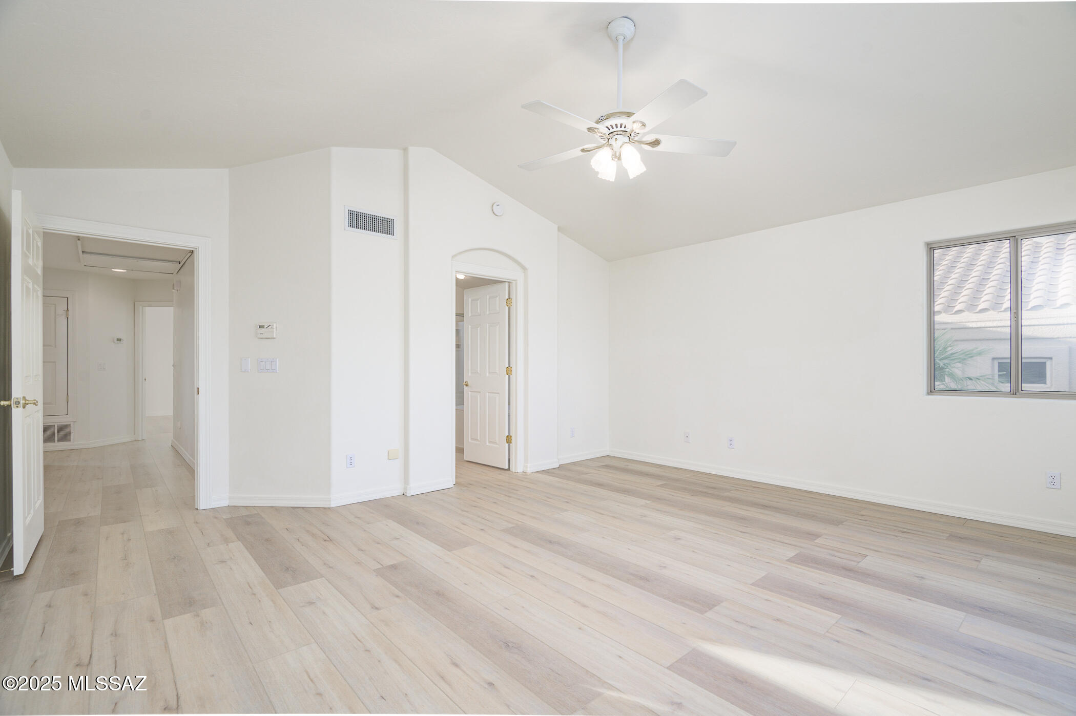 Tucson, Arizona, 85749, United States, 3 Bedrooms Bedrooms, ,3 BathroomsBathrooms,Residential,For Sale,1794562
