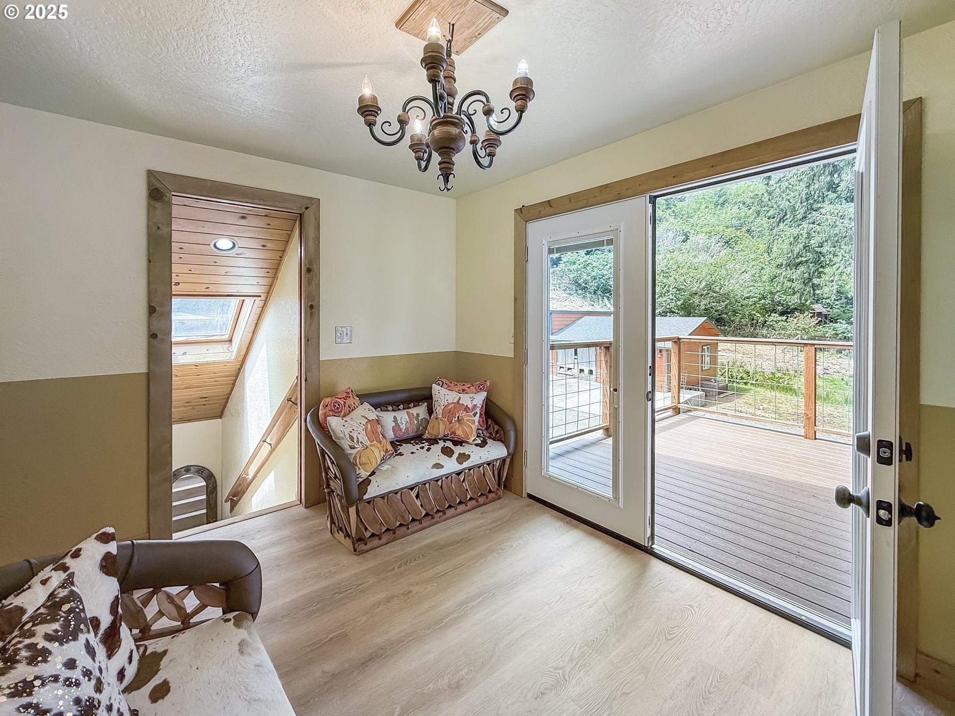 Brookings, Oregon, 97415, United States, 4 Bedrooms Bedrooms, ,2 BathroomsBathrooms,Residential,For Sale,1938199