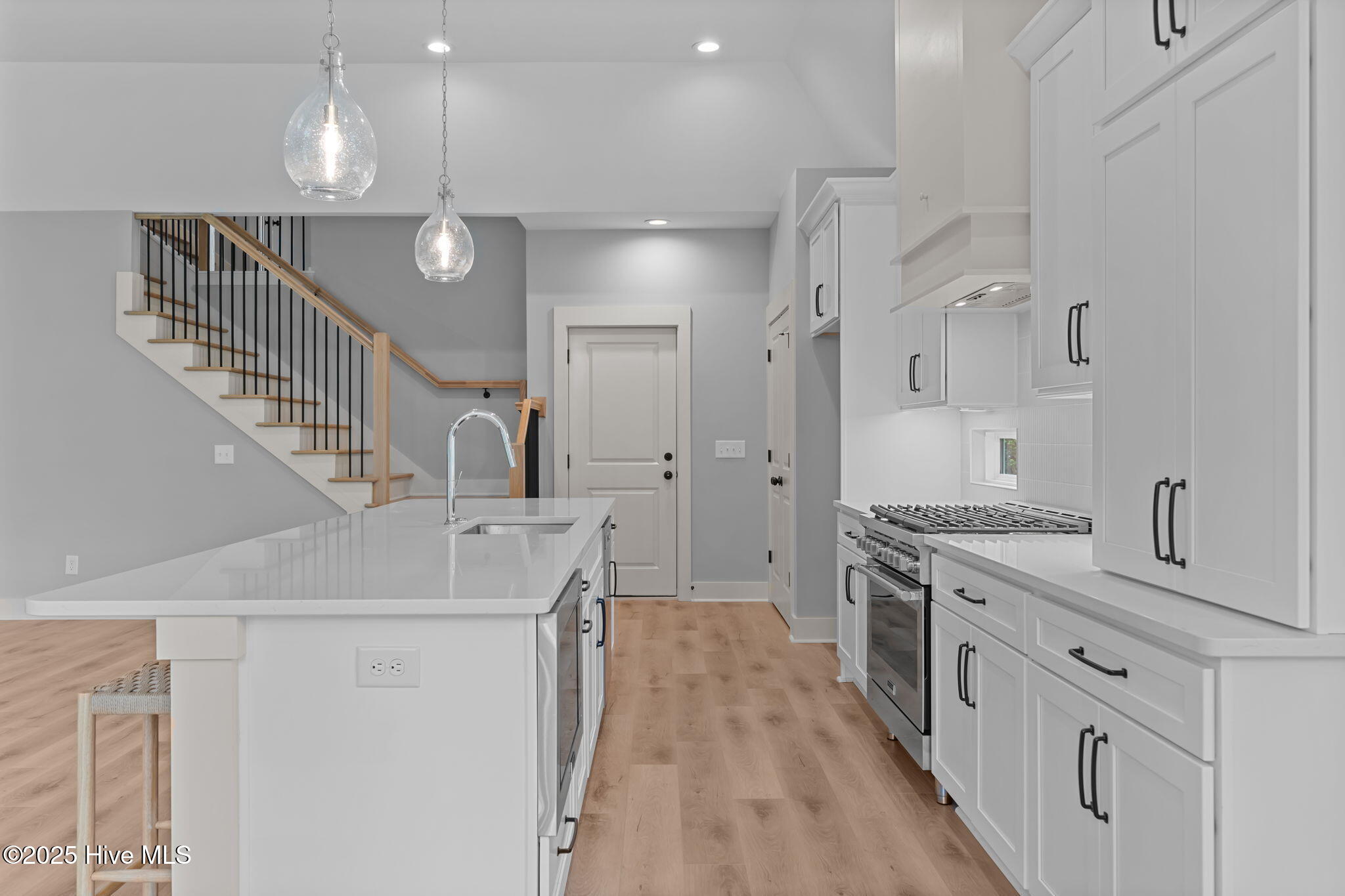 Bolivia, North Carolina, 28422, United States, 4 Bedrooms Bedrooms, ,4 BathroomsBathrooms,Residential,For Sale,1976171