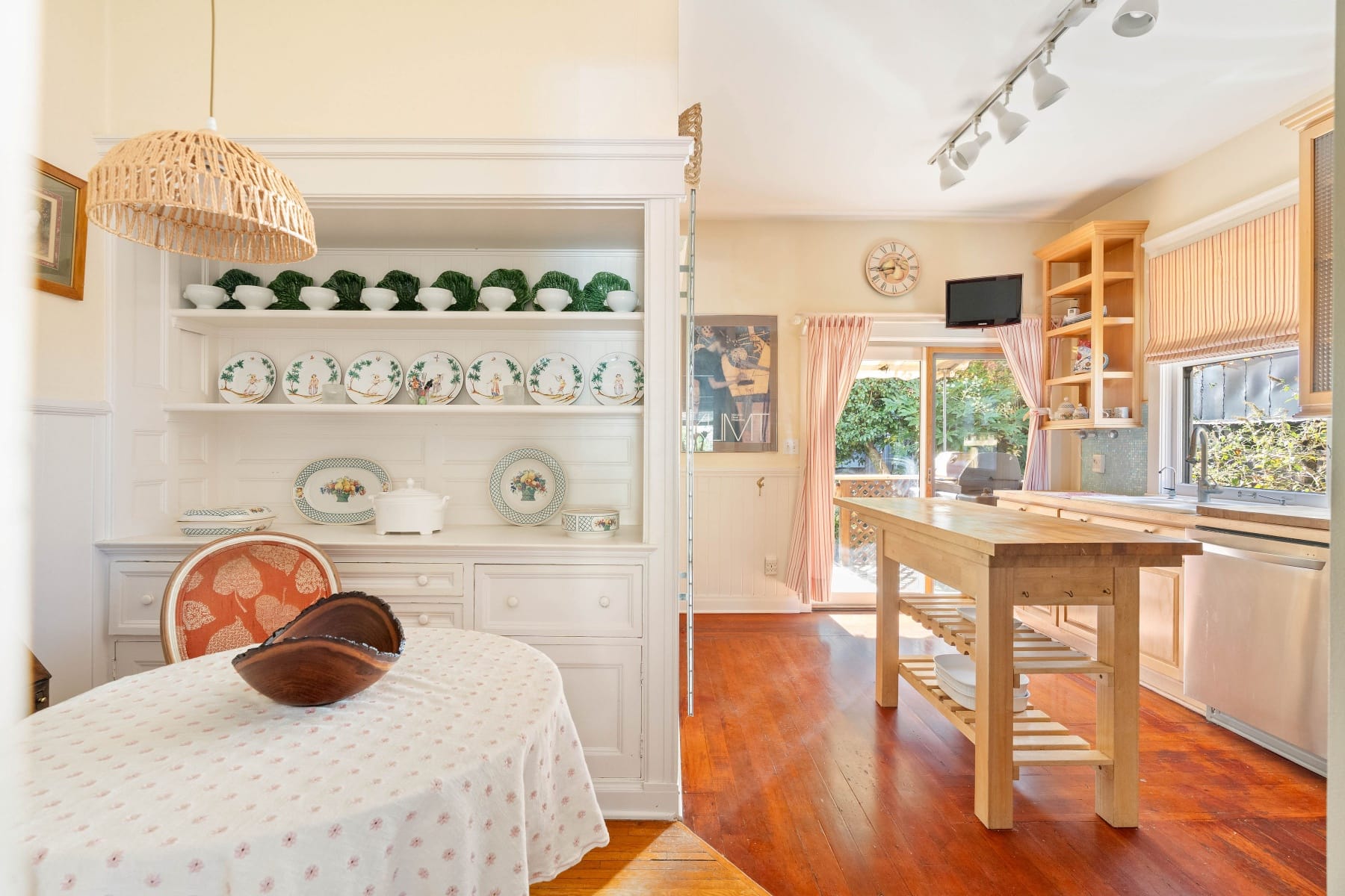  2364 NW JOHNSON ST Portland, OR 97210 - 物件實景