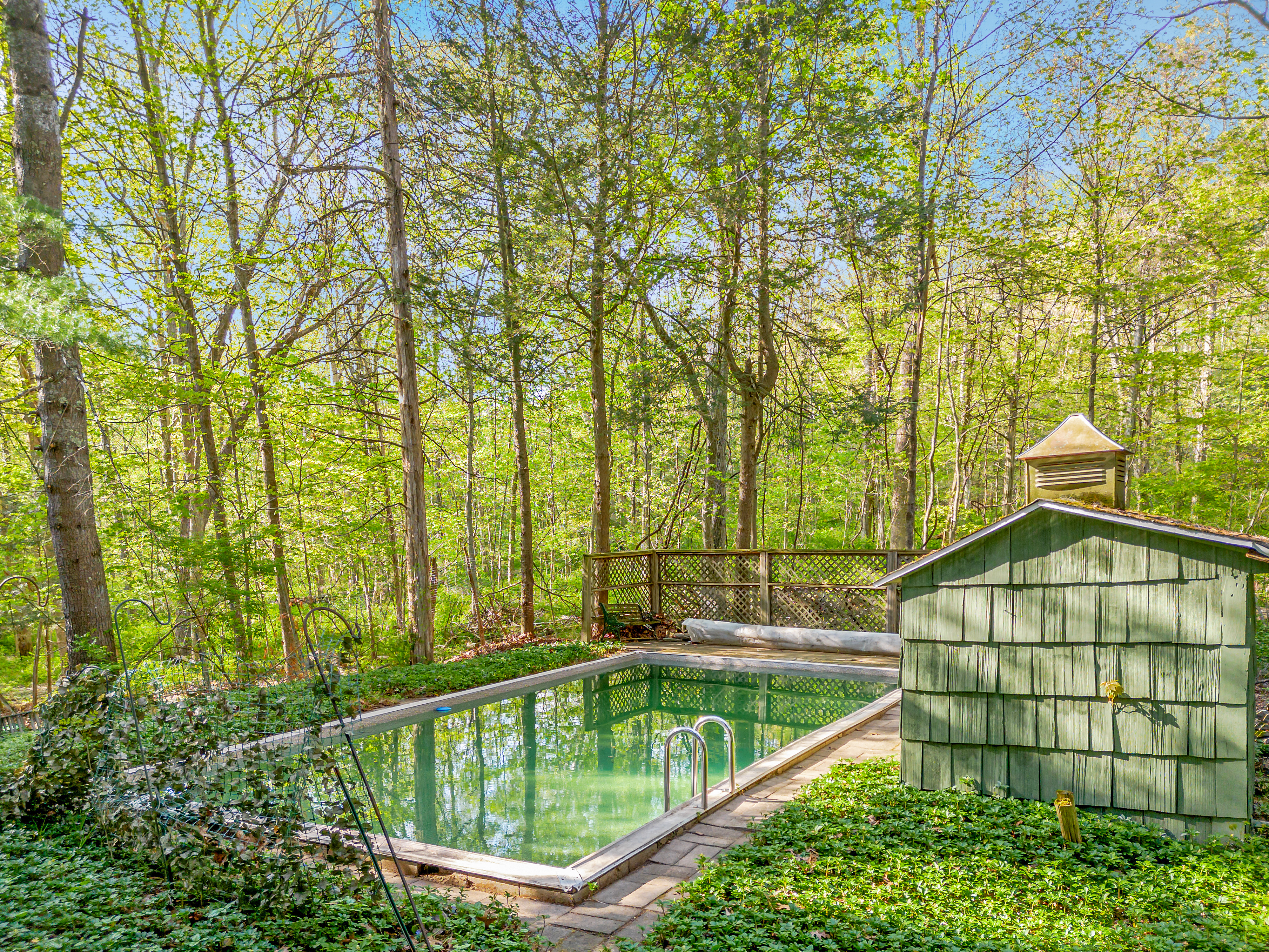  5 Bedroom Home on 2.9 Private Acres - 物件實景