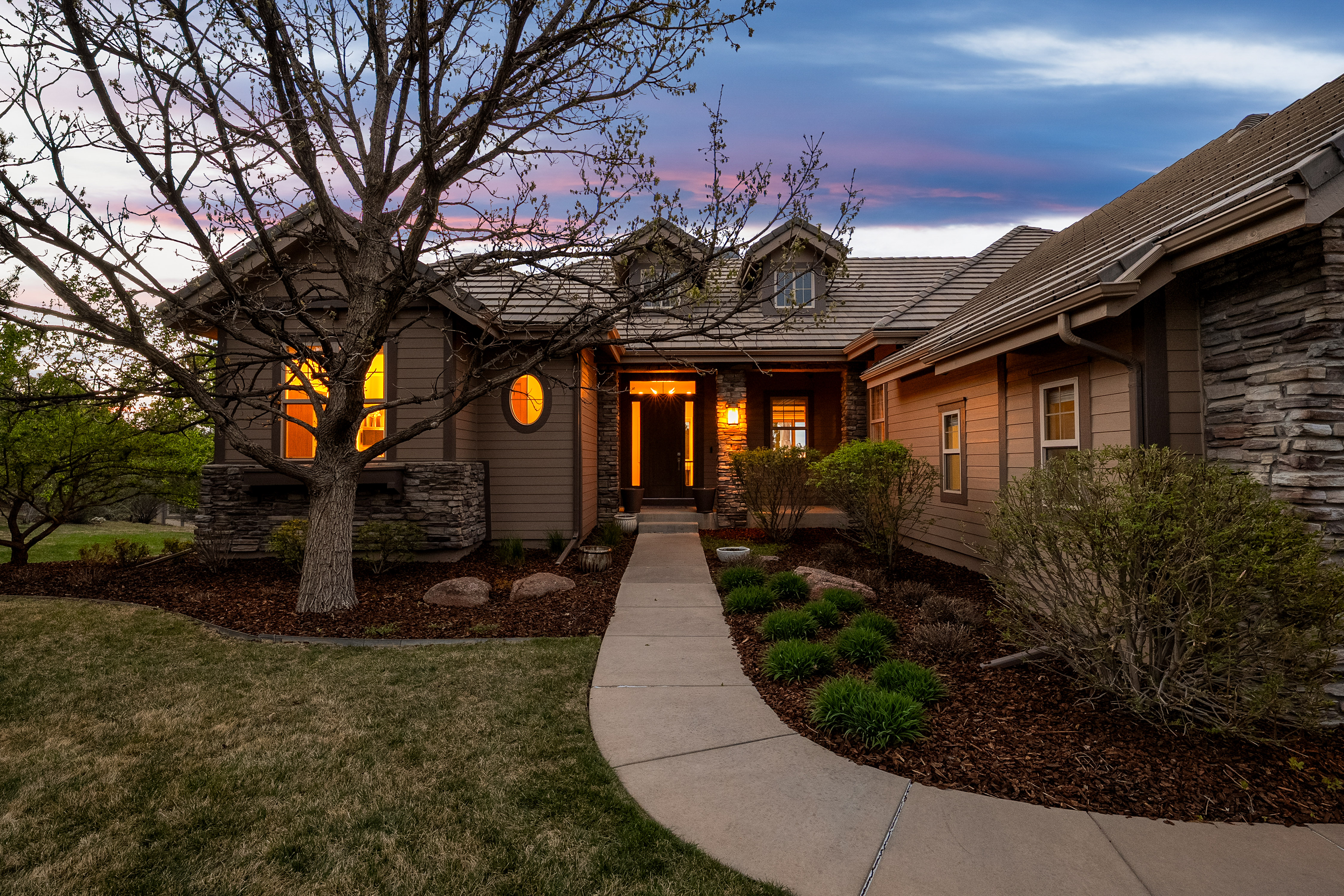  Completely reimagined and meticulously updated - 物件實景