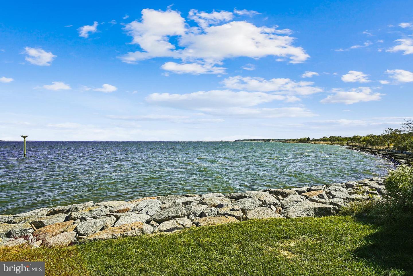 Chester, Maryland, 21619, United States, 2 Bedrooms Bedrooms, ,3 BathroomsBathrooms,Residential,For Sale,1968949