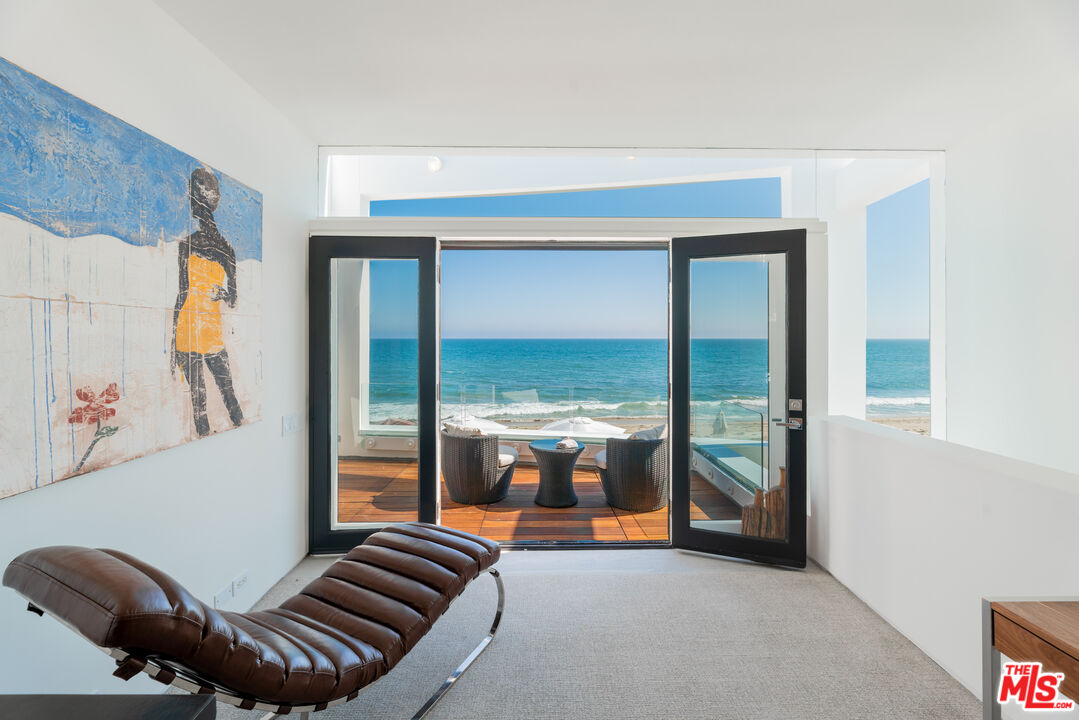 Malibu, California, 90265, United States, 4 Bedrooms Bedrooms, ,6 BathroomsBathrooms,Residential,For Sale,1912115