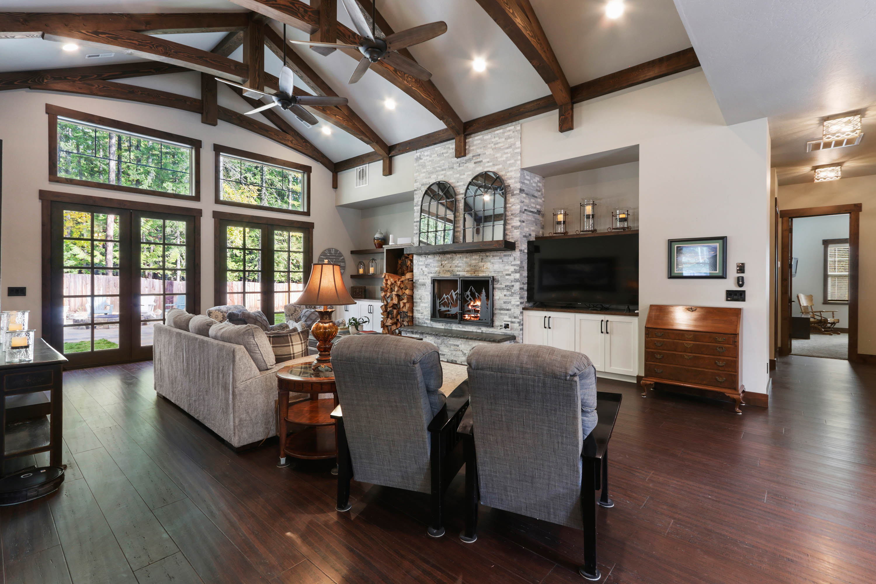 Sandpoint, Idaho, 83864, United States, 6 Bedrooms Bedrooms, ,8 BathroomsBathrooms,Residential,For Sale,1975419