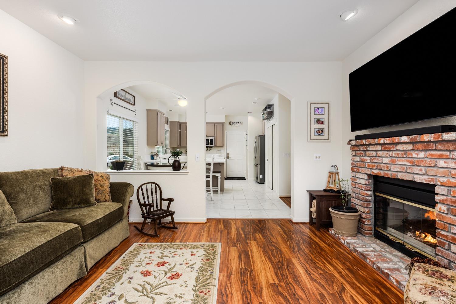Santa Rosa, California, 95409, United States, 3 Bedrooms Bedrooms, ,2 BathroomsBathrooms,Residential,For Sale,1746074
