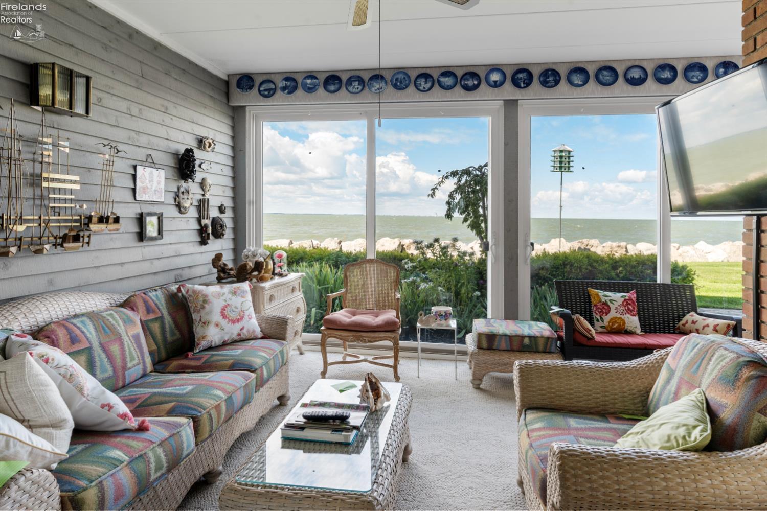 Port Clinton, Ohio, 43452, United States, 3 Bedrooms Bedrooms, ,2 BathroomsBathrooms,Residential,For Sale,1980144