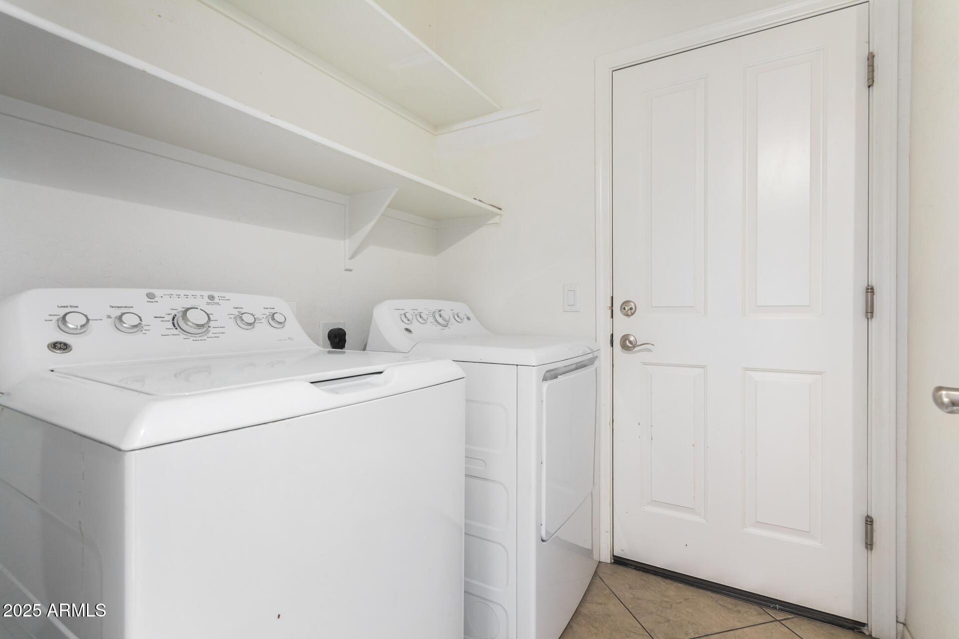 Chandler, Arizona, 85225, United States, 3 Bedrooms Bedrooms, ,2 BathroomsBathrooms,Residential,For Sale,1852151