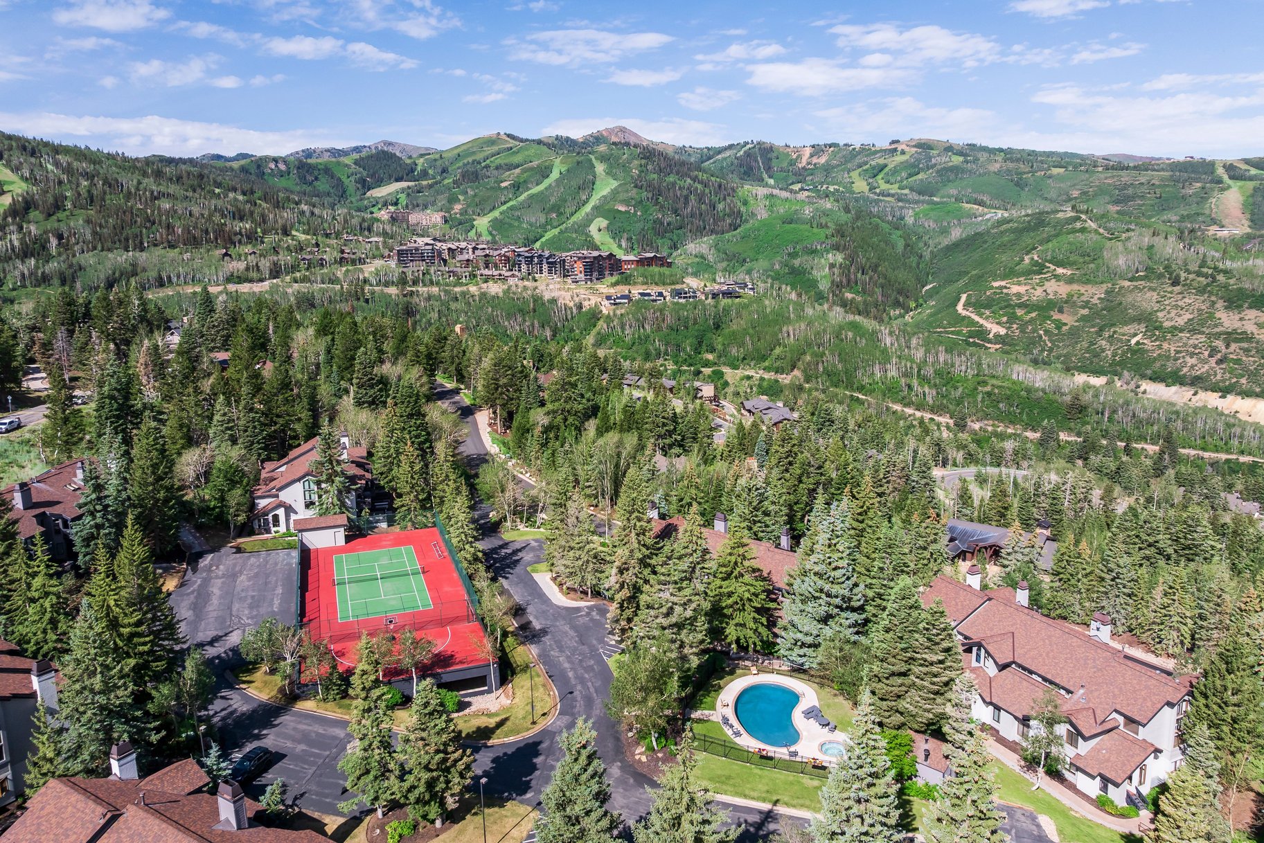  Beautifully Renovated Ski-In/Ski-Out Townhome in Upper Deer Valley - 物件實景