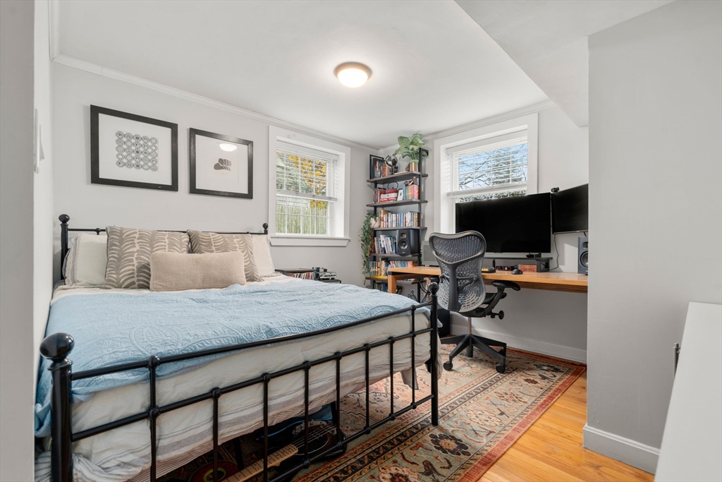 Kingston, Massachusetts, 02364, United States, 4 Bedrooms Bedrooms, ,1 BathroomBathrooms,Residential,For Sale,1991881