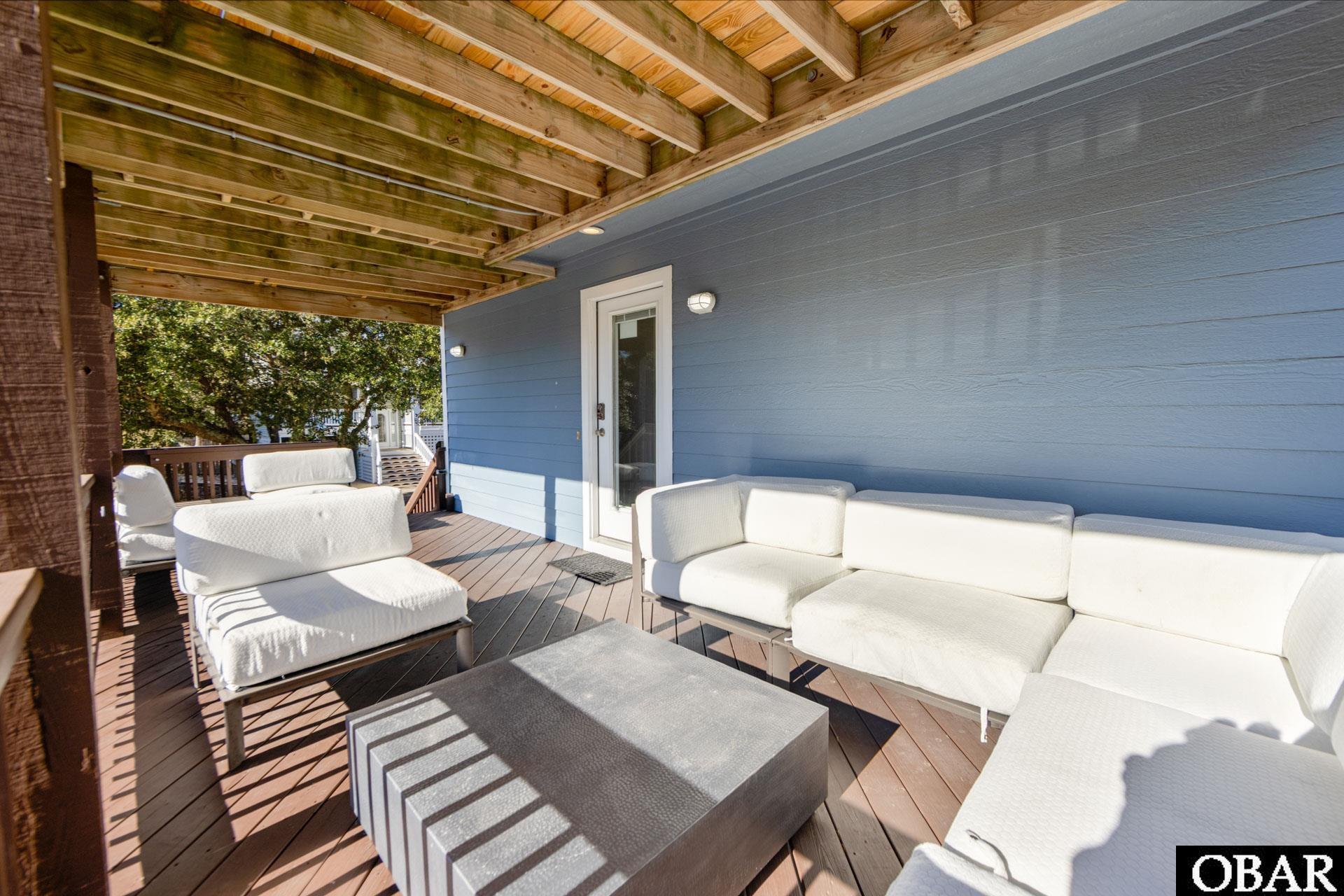 Corolla, North Carolina, 27927, United States, 5 Bedrooms Bedrooms, ,3 BathroomsBathrooms,Residential,For Sale,2006038