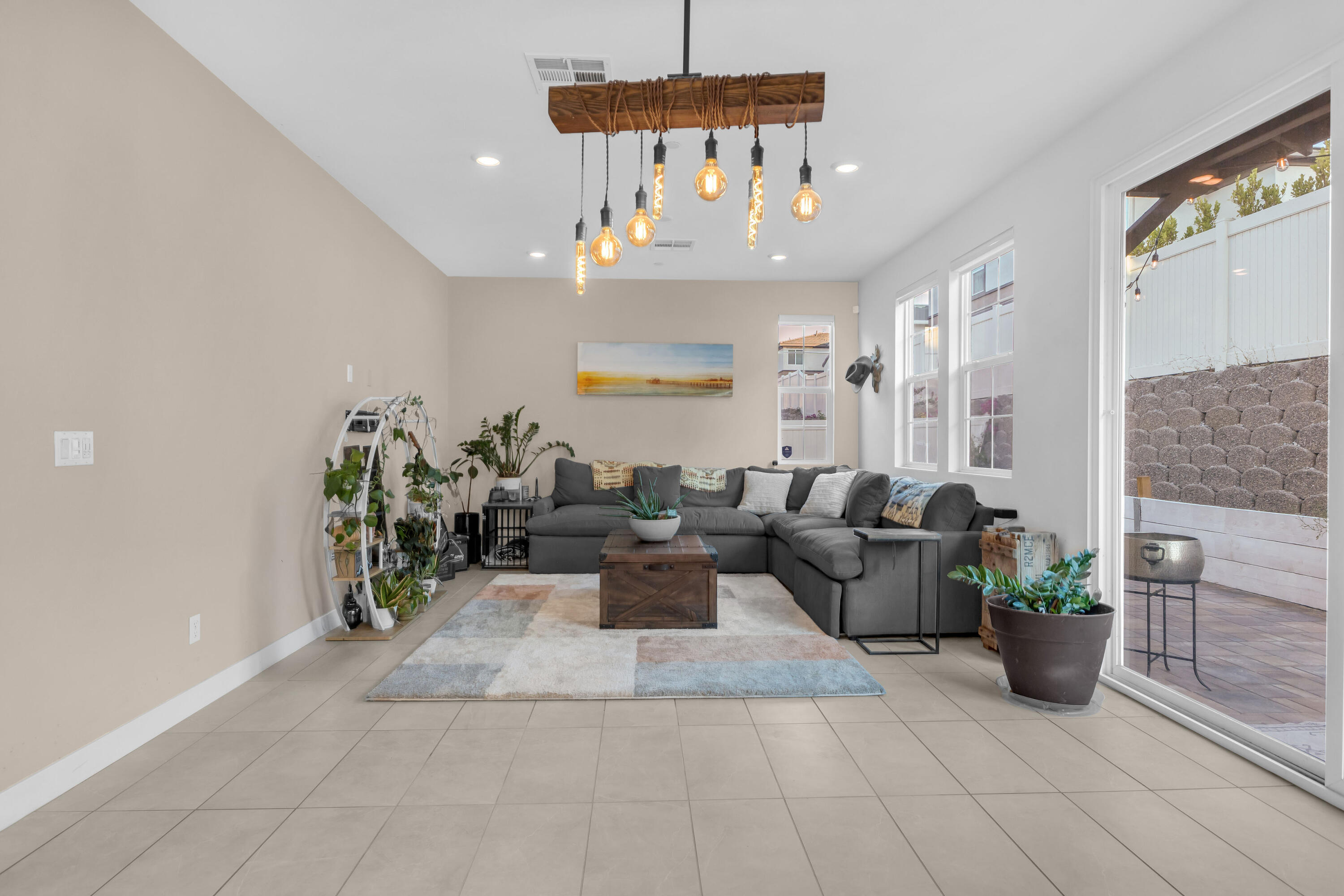 Palm Desert, California, 92211, United States, 4 Bedrooms Bedrooms, ,3 BathroomsBathrooms,Residential,For Sale,1898830