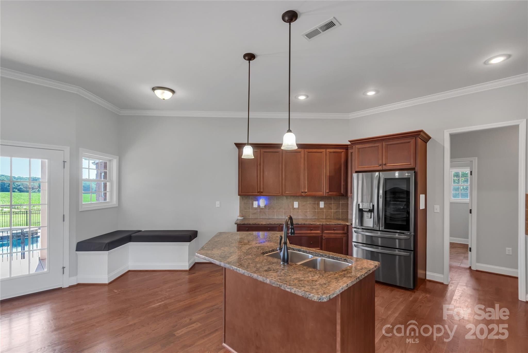 Shelby, North Carolina, 28150, United States, 3 Bedrooms Bedrooms, ,4 BathroomsBathrooms,Residential,For Sale,1868459