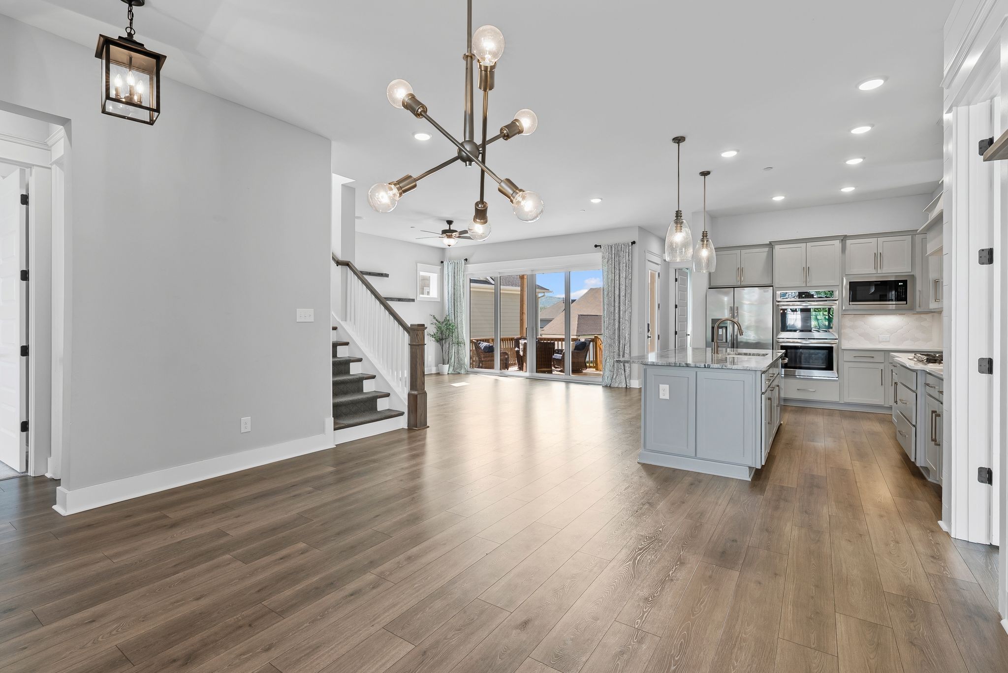 Nolensville, Tennessee, 37135, United States, 5 Bedrooms Bedrooms, ,4 BathroomsBathrooms,Residential,For Sale,1947042