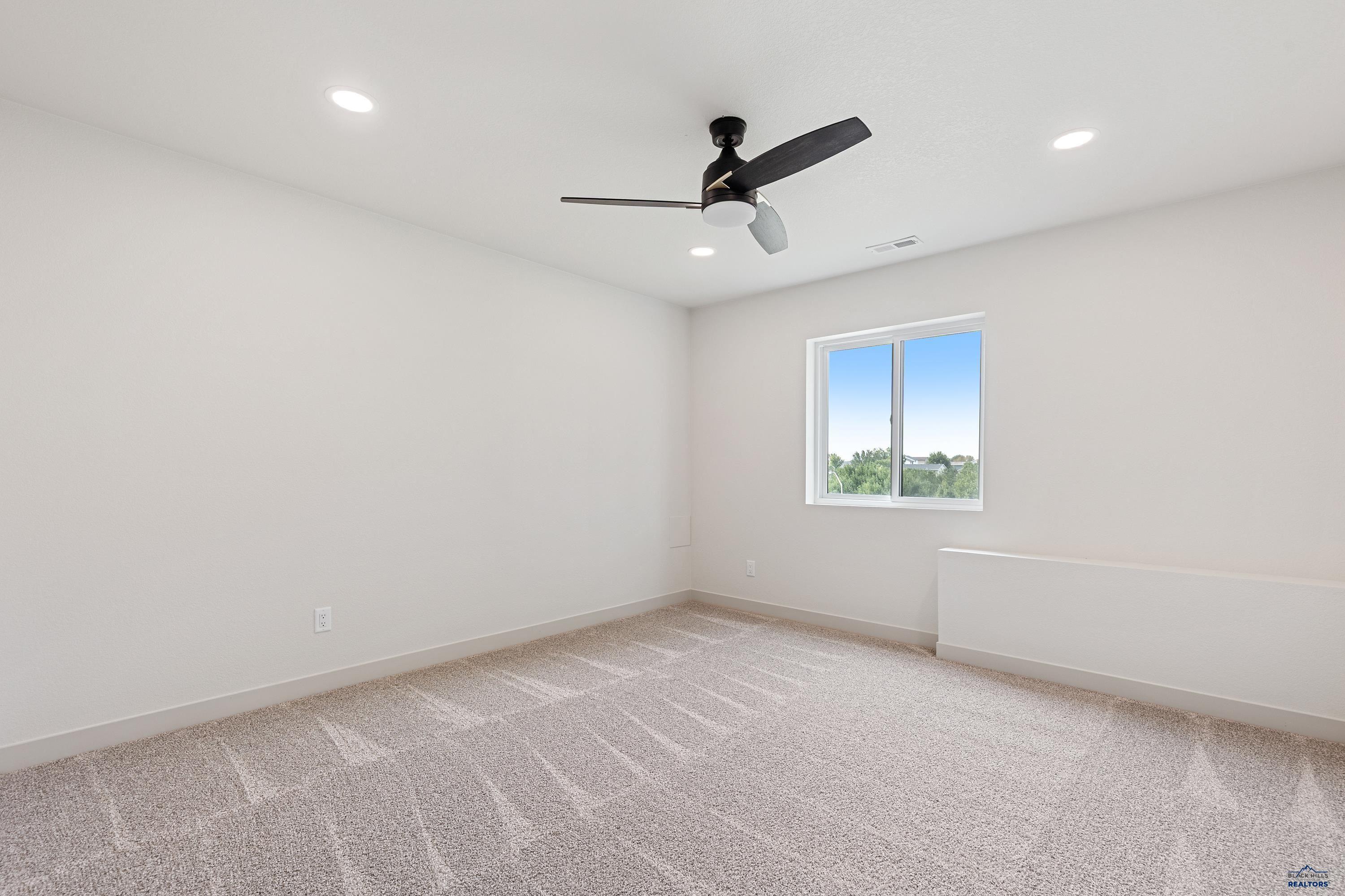 Rapid City, South Dakota, 57703, United States, 4 Bedrooms Bedrooms, ,3 BathroomsBathrooms,Residential,For Sale,1947001