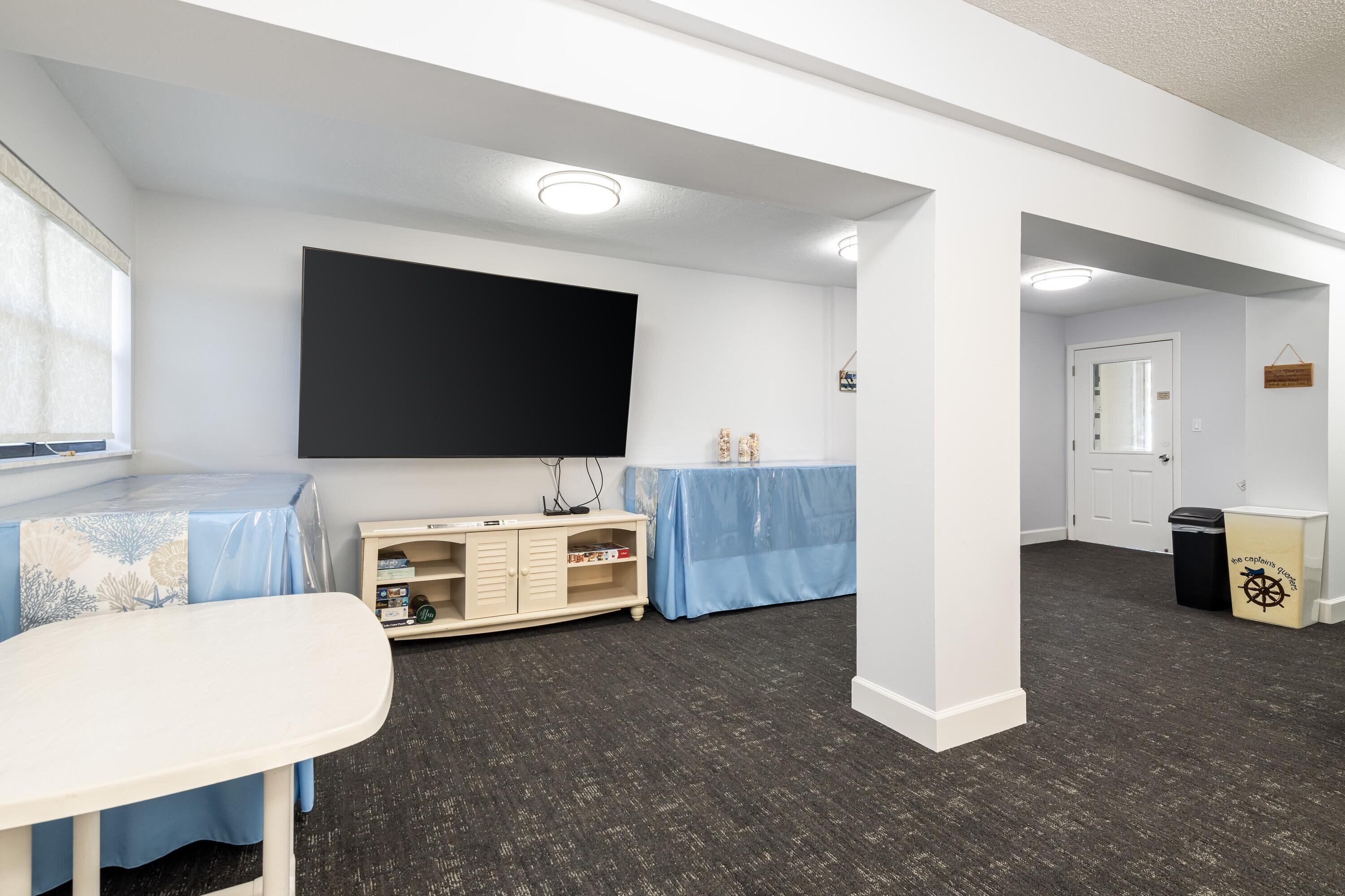 MARATHON, Florida, 33050, United States, 3 Bedrooms Bedrooms, ,2 BathroomsBathrooms,Residential,For Sale,2001809