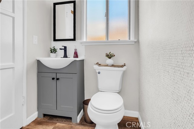 Downey, California, 90241, United States, 3 Bedrooms Bedrooms, ,2 BathroomsBathrooms,Residential,For Sale,1914661