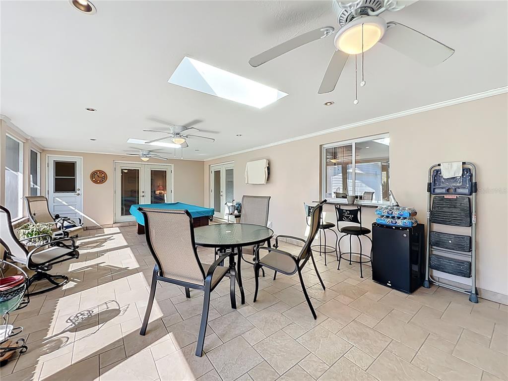 Altamonte Springs, Florida, 32701, United States, 4 Bedrooms Bedrooms, ,3 BathroomsBathrooms,Residential,For Sale,1997345