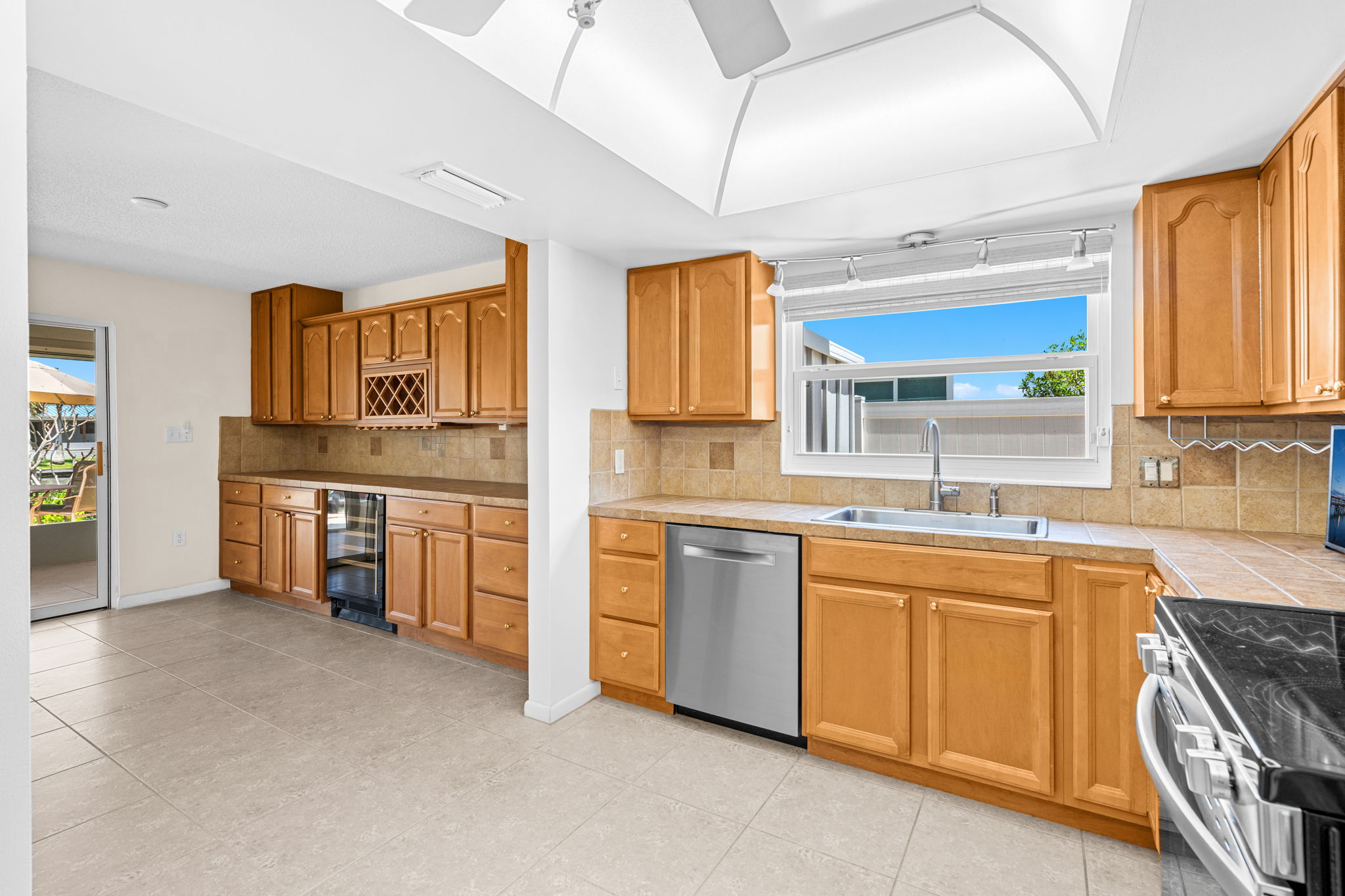  27 Westview Lane, Cocoa Beach, FL, 32931 - 物件實景