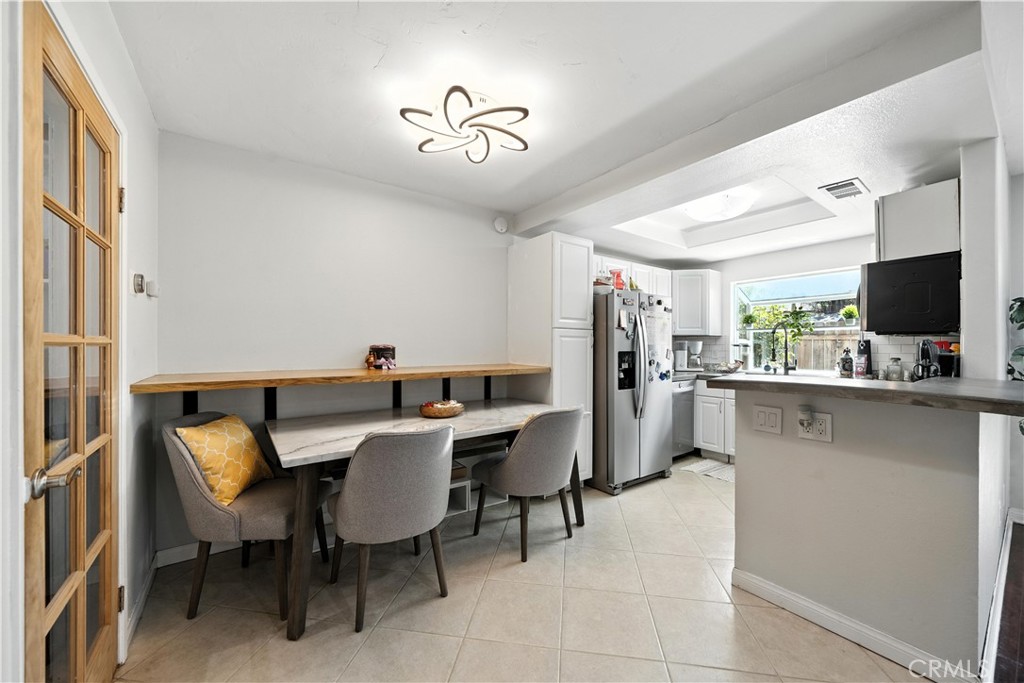 El Cajon, California, 92019, United States, 2 Bedrooms Bedrooms, ,3 BathroomsBathrooms,Residential,For Sale,1921774