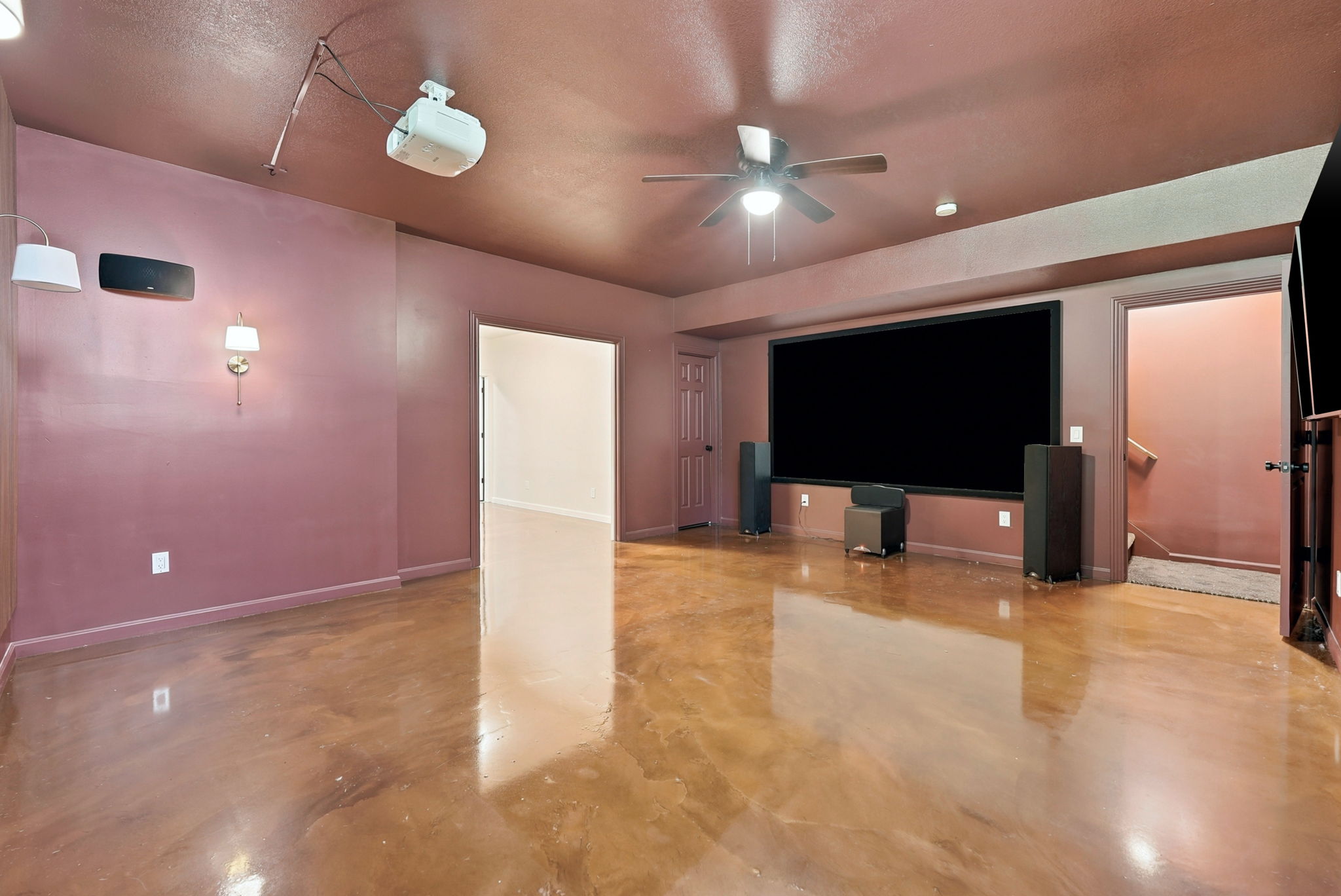  Excellent 3 Bedroom Home with Finished Basement in Fort Wayne - 物件實景