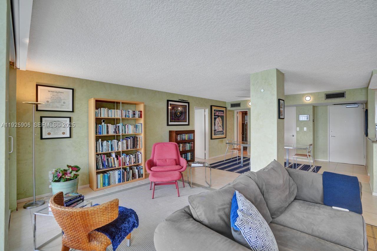 Miami Beach, Florida, 33139, United States, 2 Bedrooms Bedrooms, ,2 BathroomsBathrooms,Residential,For Sale,2002895