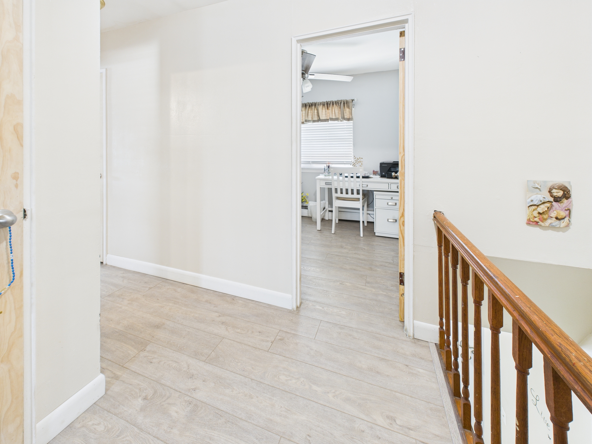 Bronx, New York, 10465, United States, 3 Bedrooms Bedrooms, ,3 BathroomsBathrooms,Residential,For Sale,1895148
