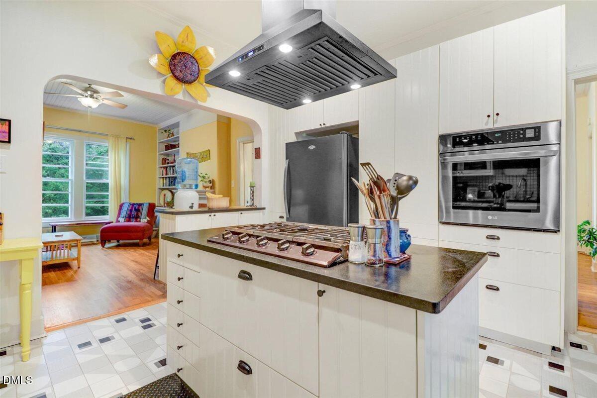 Durham, North Carolina, 27707, United States, 3 Bedrooms Bedrooms, ,2 BathroomsBathrooms,Residential,For Sale,1990361