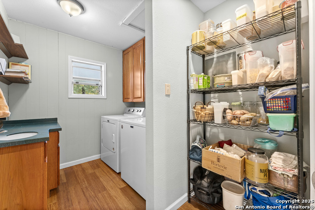 Seguin, Texas, 78155, United States, ,2 BathroomsBathrooms,Residential,For Sale,1983192