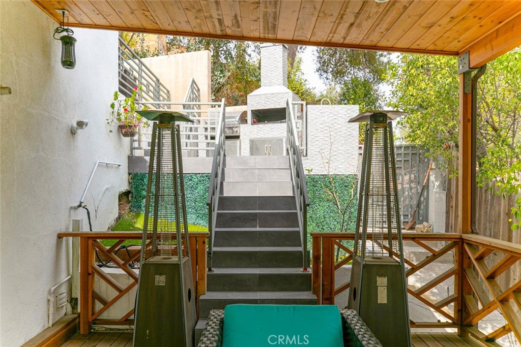 Woodland Hills, California, 91364, United States, 3 Bedrooms Bedrooms, ,3 BathroomsBathrooms,Residential,For Sale,1942330