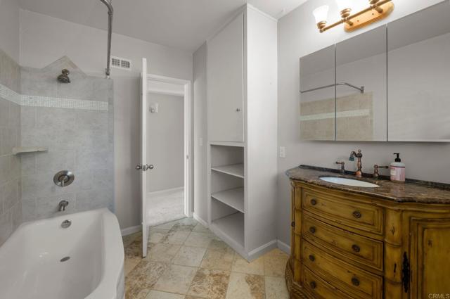 La Mesa, California, 91942, United States, 2 Bedrooms Bedrooms, ,2 BathroomsBathrooms,Residential,For Sale,1931956