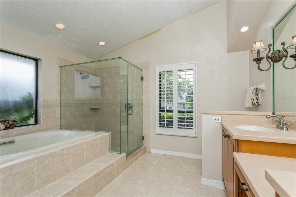 Palm Harbor, Florida, 34684, United States, 4 Bedrooms Bedrooms, ,3 BathroomsBathrooms,Residential,For Sale,1874048