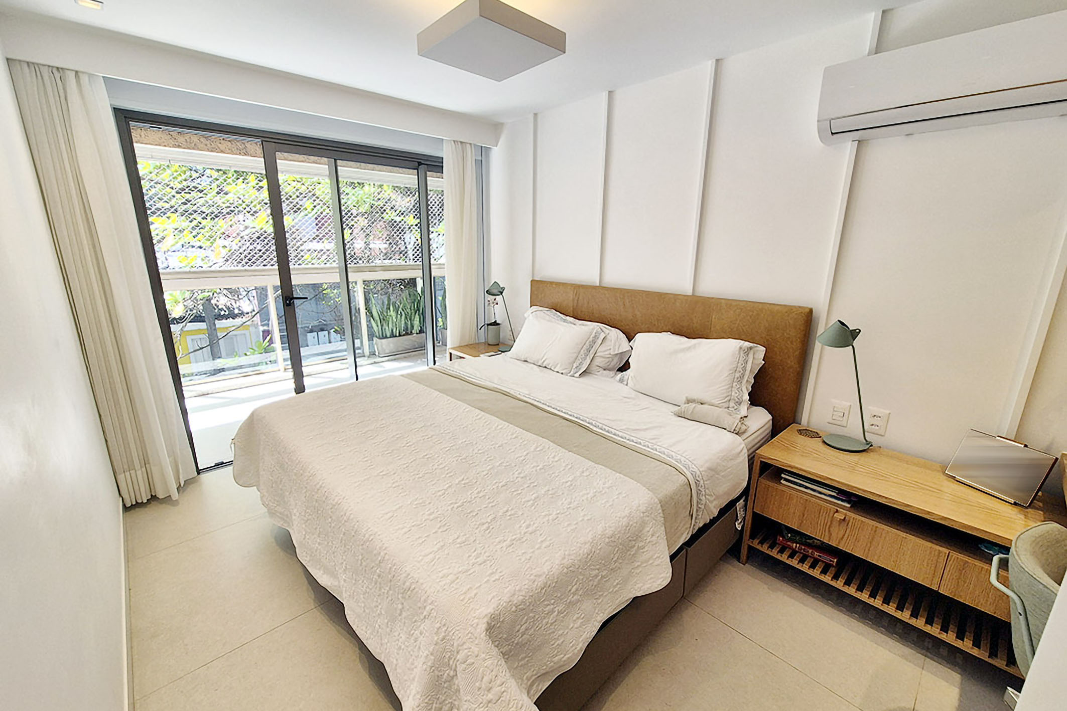  Apartment with 4 Suites and a Spacious Balcony in Jardim Botânico - 物件實景