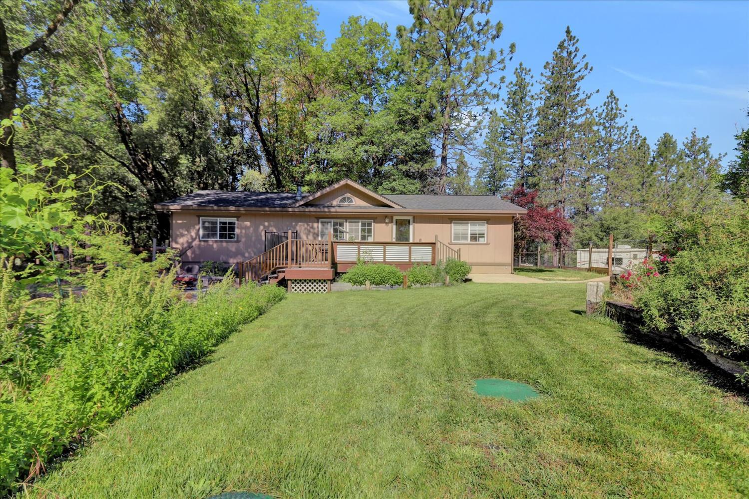 Nevada City, California, 95959, United States, 3 Bedrooms Bedrooms, ,2 BathroomsBathrooms,Residential,For Sale,1975020