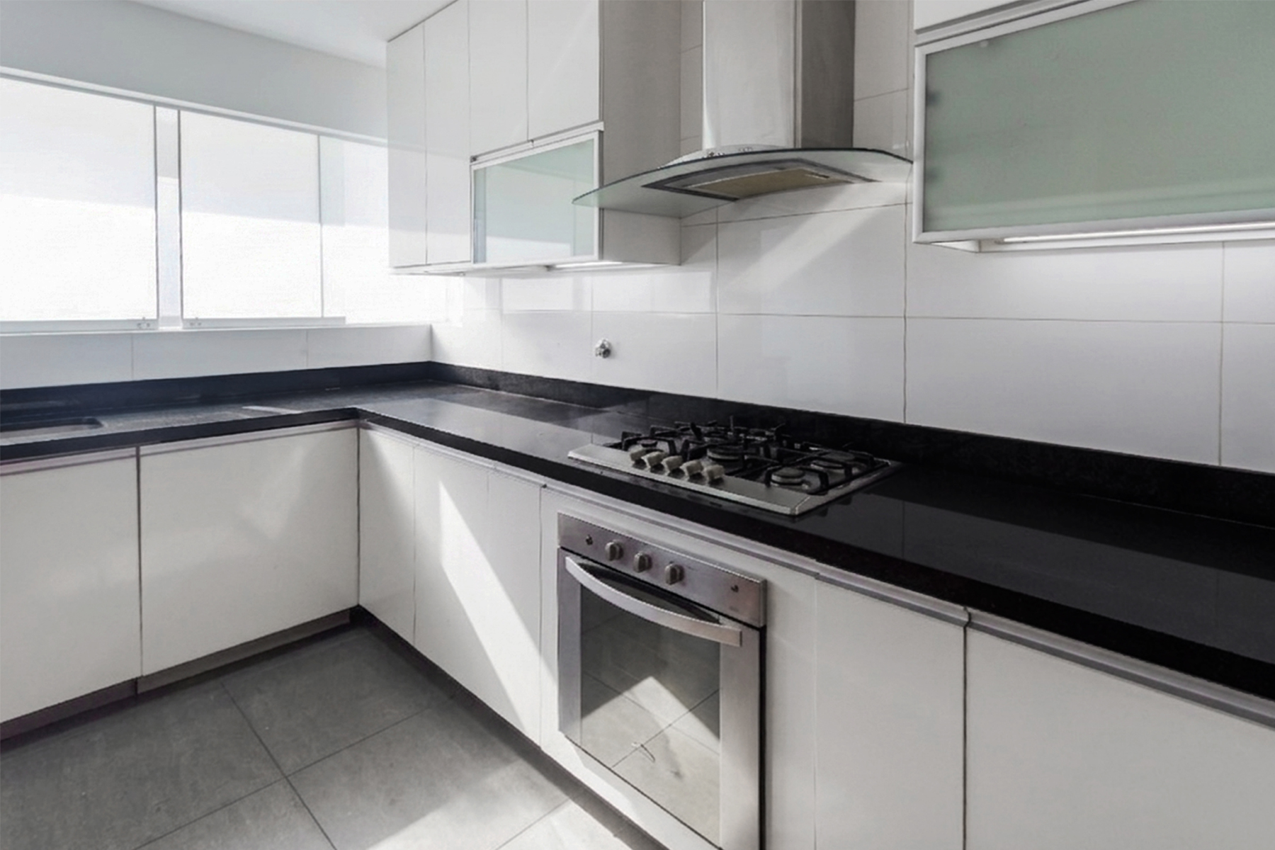  Exclusive penthouse with panoramic views in a prime location in CERROS DE CAMACH - 物件實景