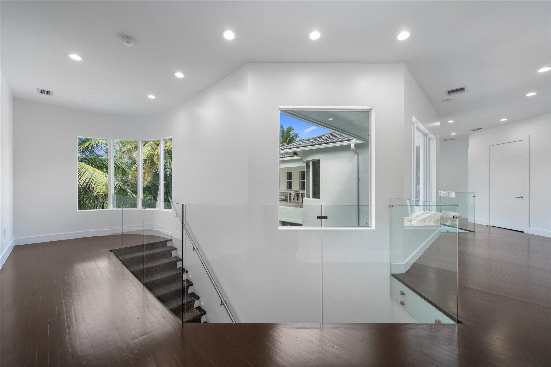  3580 Aiken Court - 物件實景