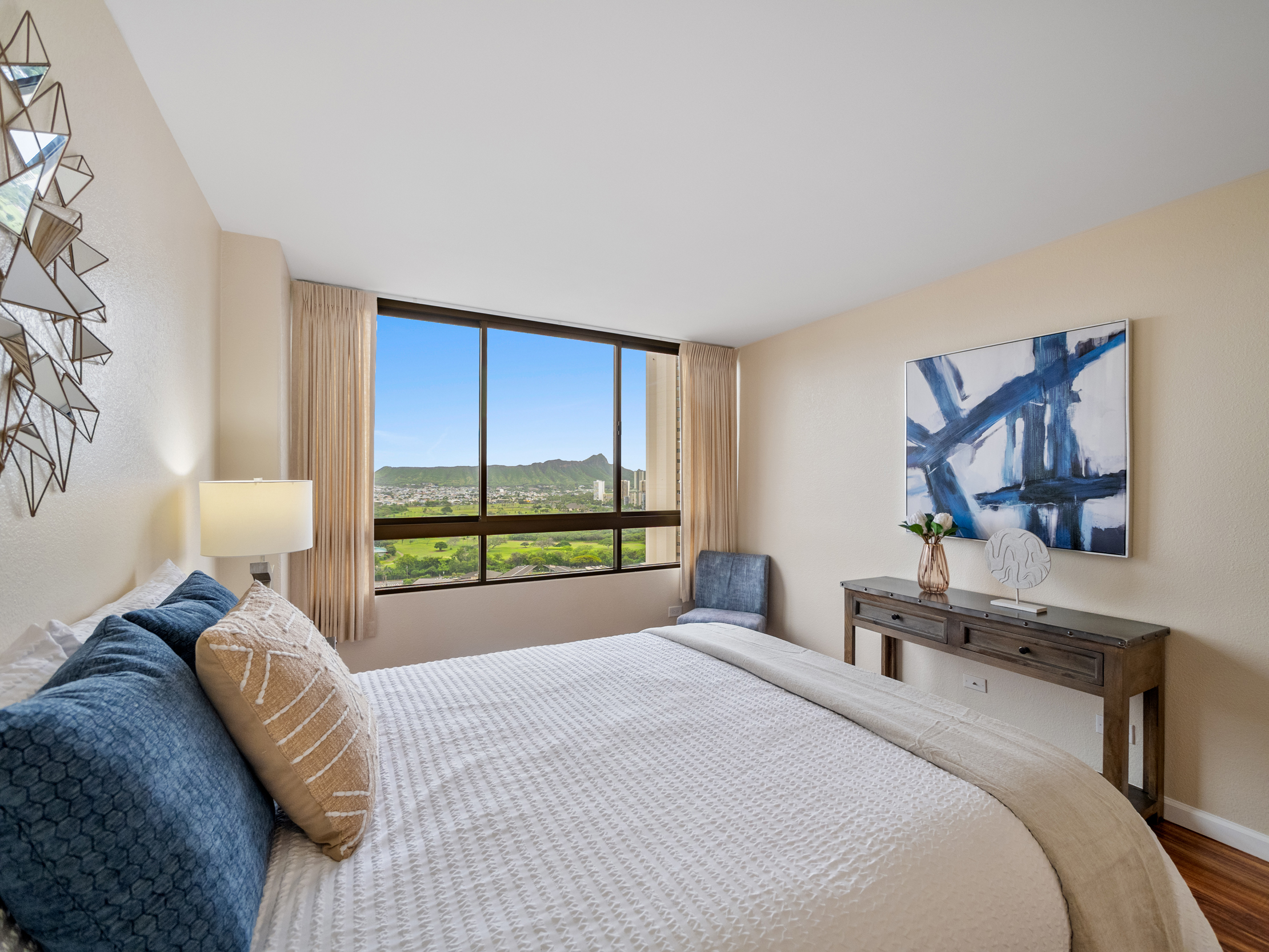  Iolani Court Plaza, City, Diamond Head, Mountain, Ocean, Sunrise views - 物件實景