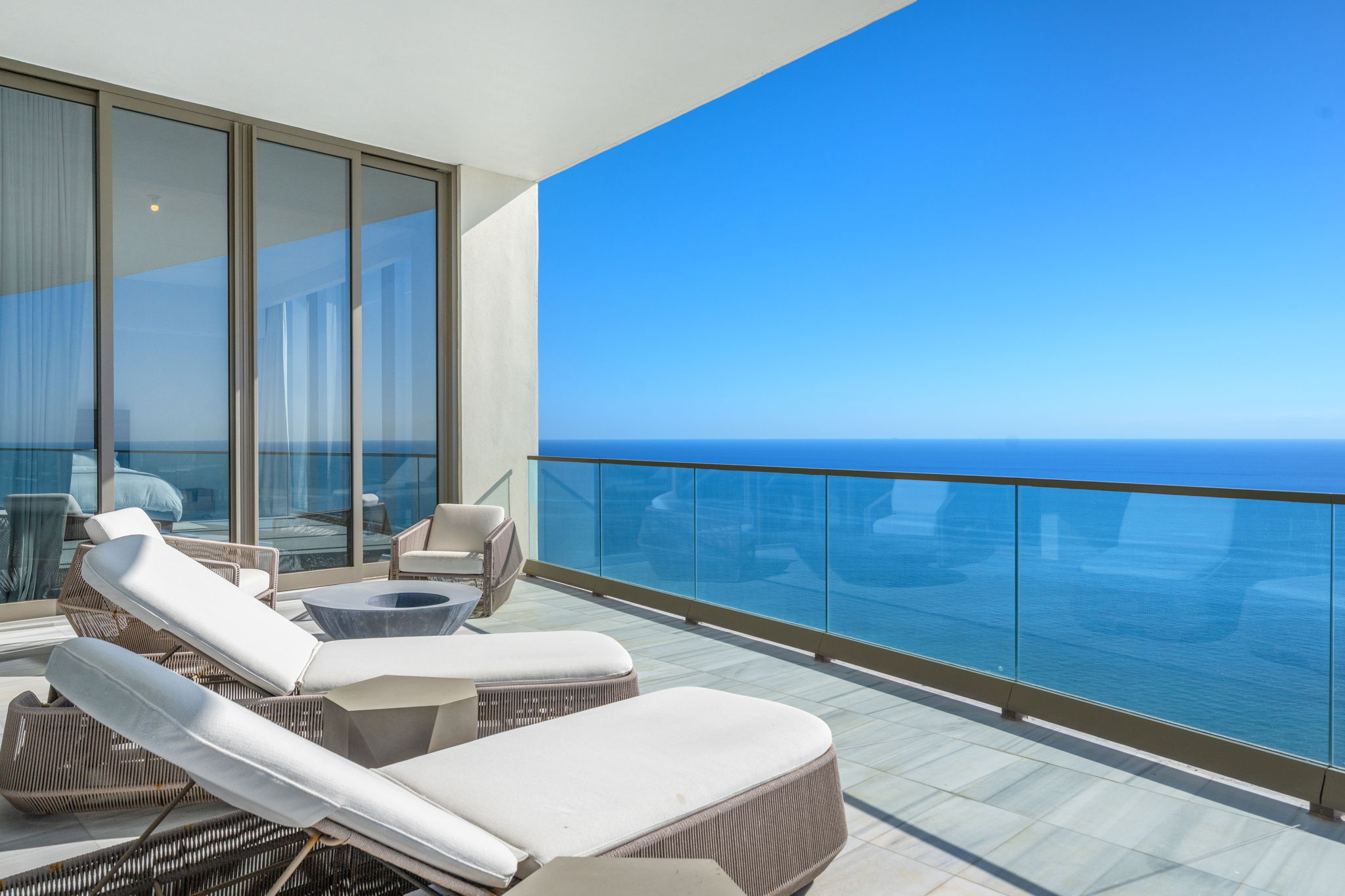 17901 Collins Ave, Sunny Isles Beach, FL, 33160 - 物件實景