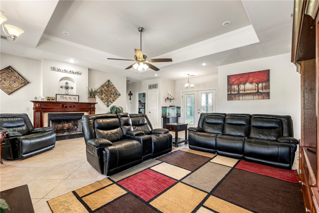 Gentry, Arkansas, 72734, United States, 5 Bedrooms Bedrooms, ,3 BathroomsBathrooms,Residential,For Sale,1778462