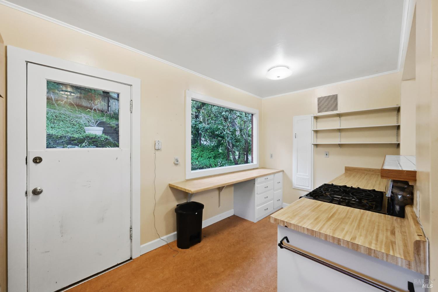 Fairfax, California, 94930, United States, 2 Bedrooms Bedrooms, ,2 BathroomsBathrooms,Residential,For Sale,1989097