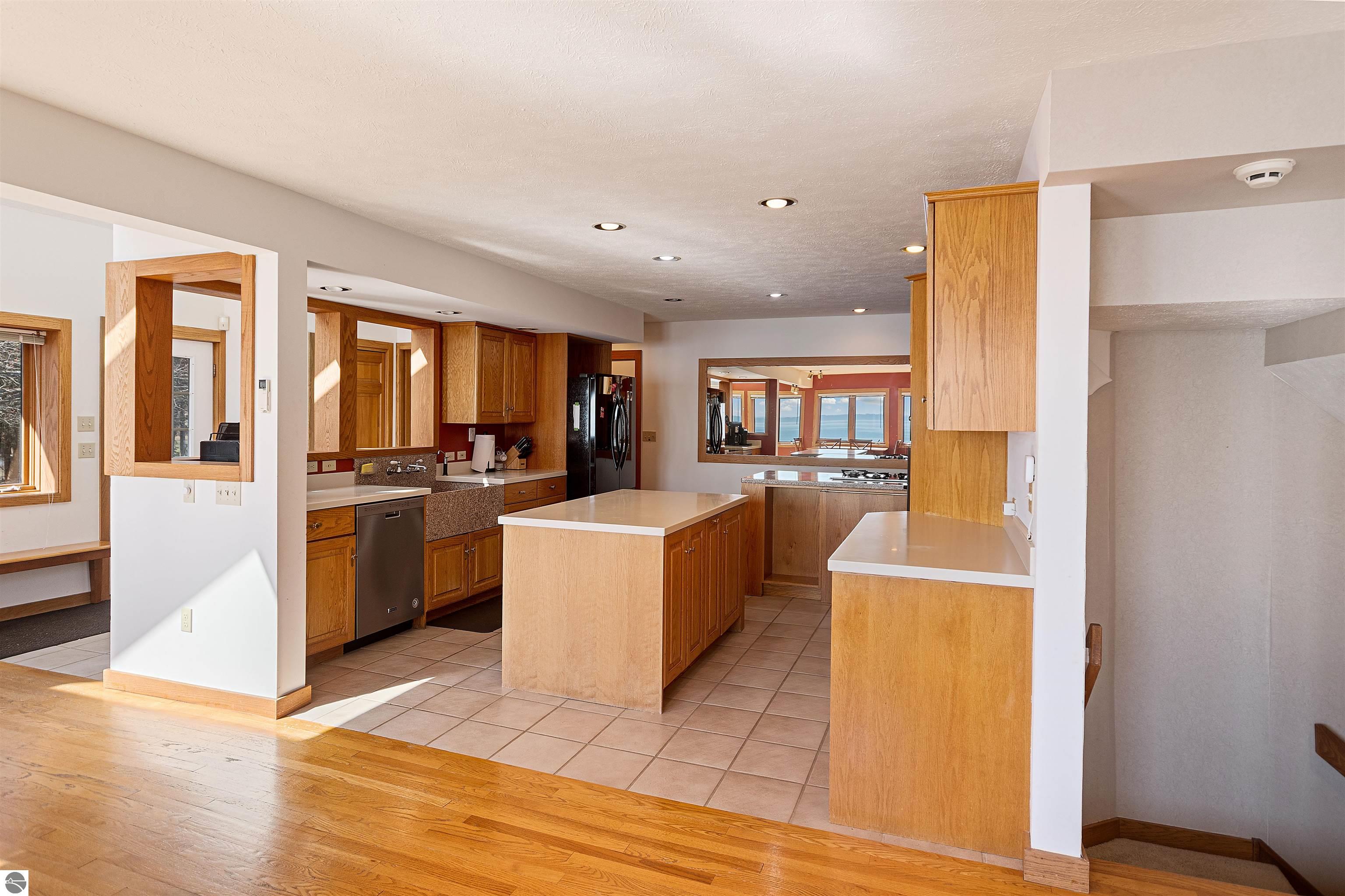 Traverse City, Michigan, 49686, United States, 5 Bedrooms Bedrooms, ,4 BathroomsBathrooms,Residential,For Sale,1770501