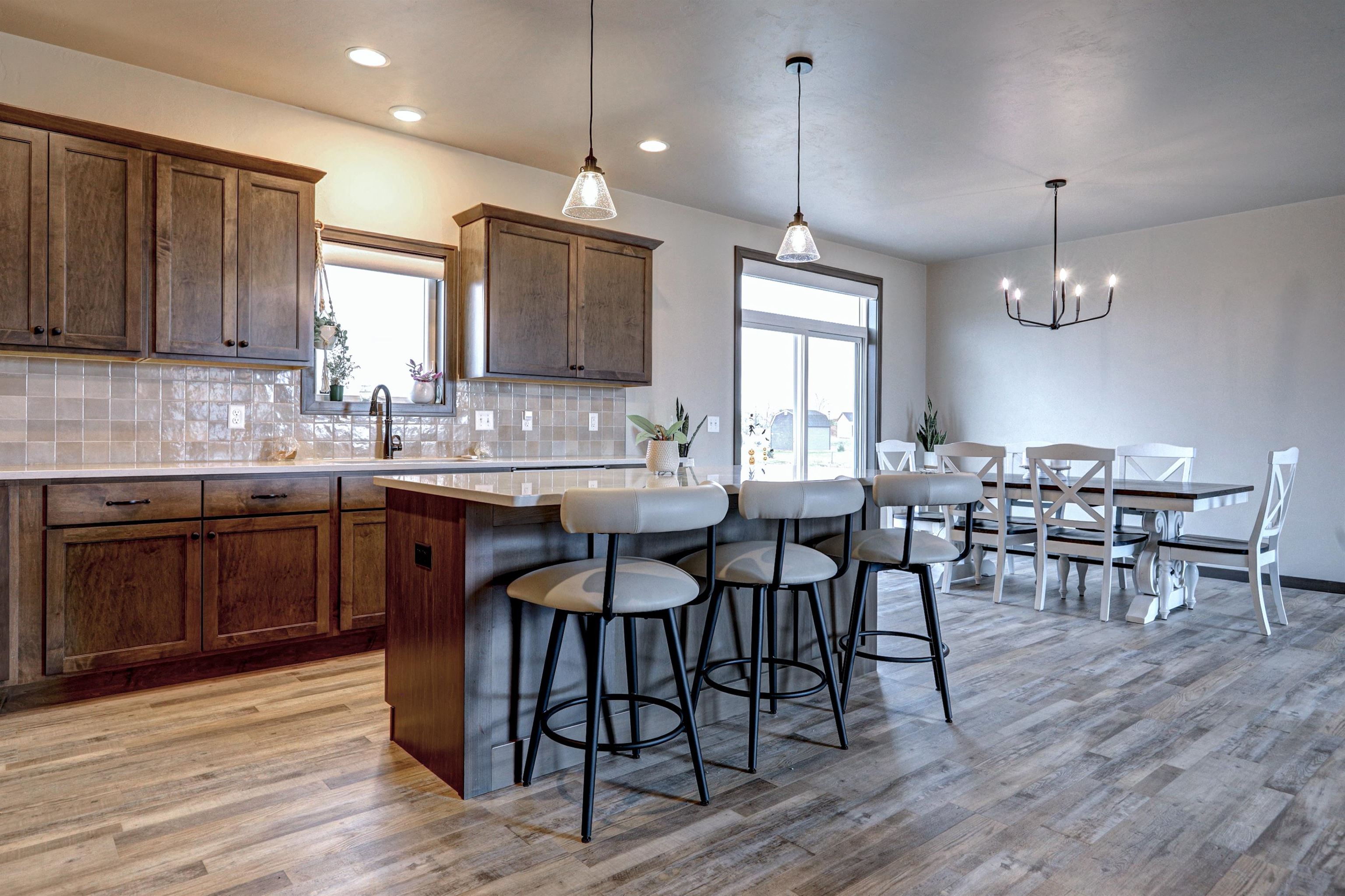 Sherwood, Wisconsin, 54169-2705, United States, 3 Bedrooms Bedrooms, ,3 BathroomsBathrooms,Residential,For Sale,1978161