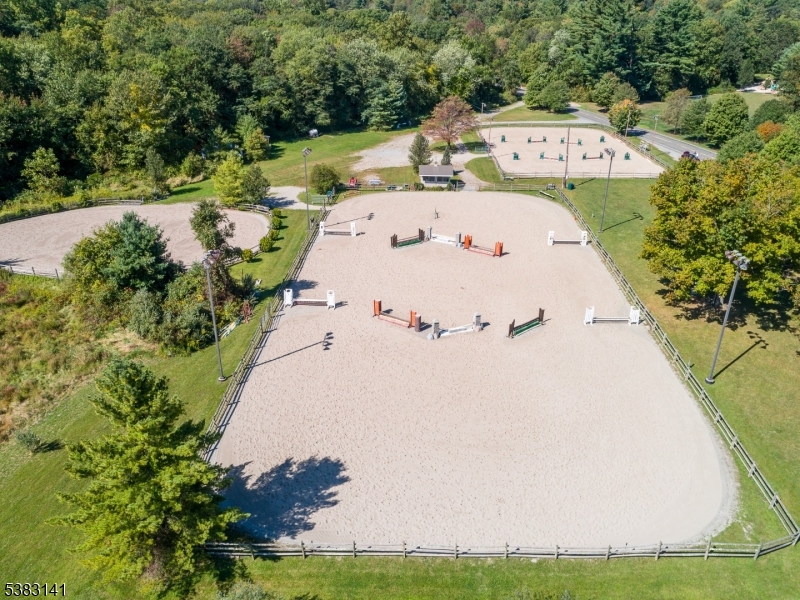 Kinnelon Boro, New Jersey, 07405, United States, 4 Bedrooms Bedrooms, ,4 BathroomsBathrooms,Residential,For Sale,1941980