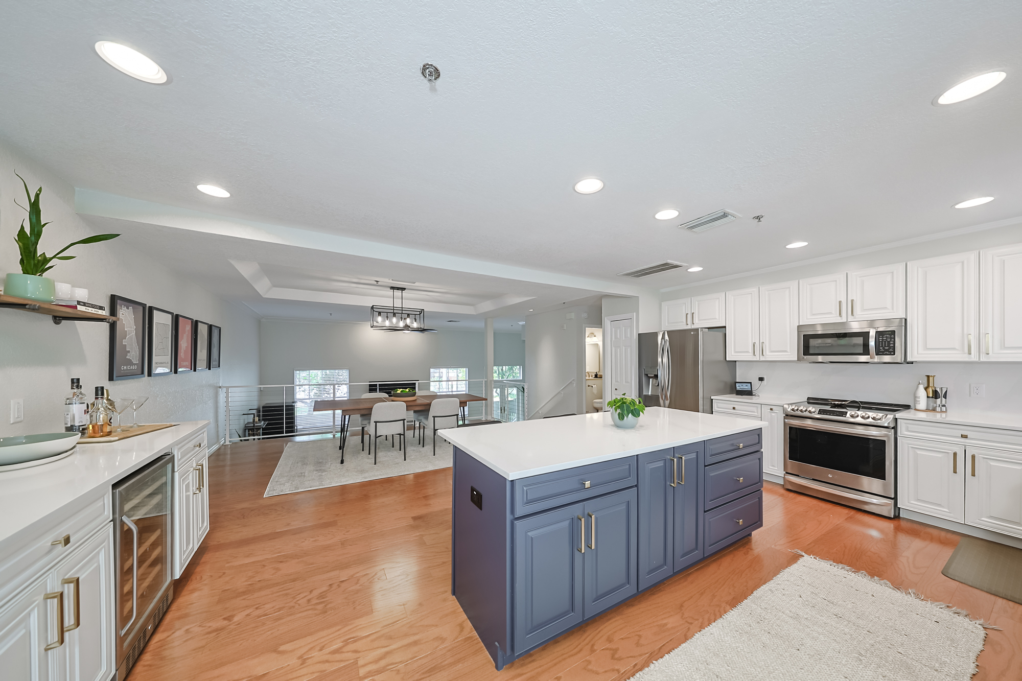 Tampa, Florida, 33629, United States, 3 Bedrooms Bedrooms, ,3 BathroomsBathrooms,Residential,For Sale,1980841